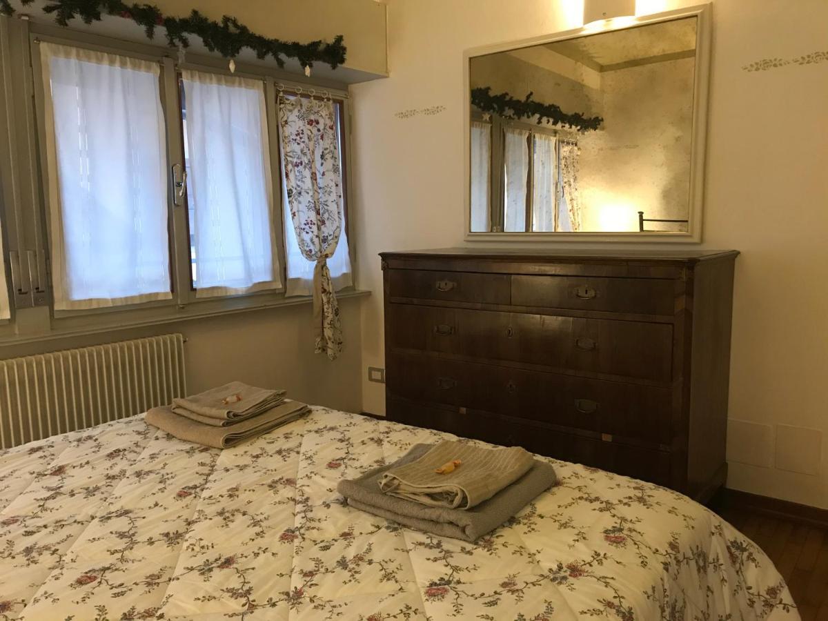Apartamento Che Piacere! Udine In Centro Col Posto Auto Exterior foto