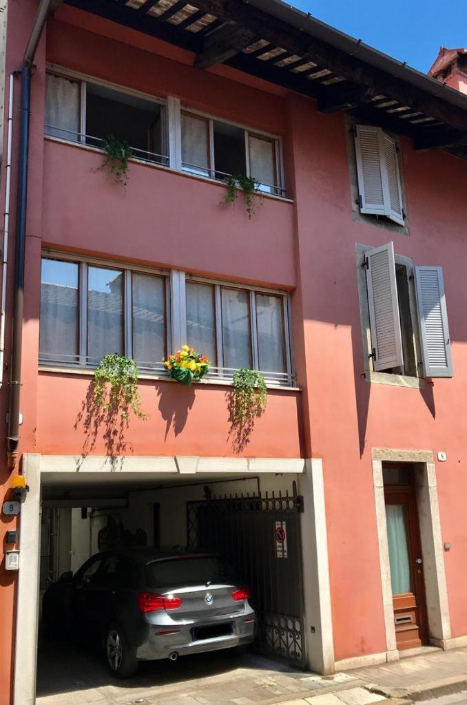 Apartamento Che Piacere! Udine In Centro Col Posto Auto Exterior foto